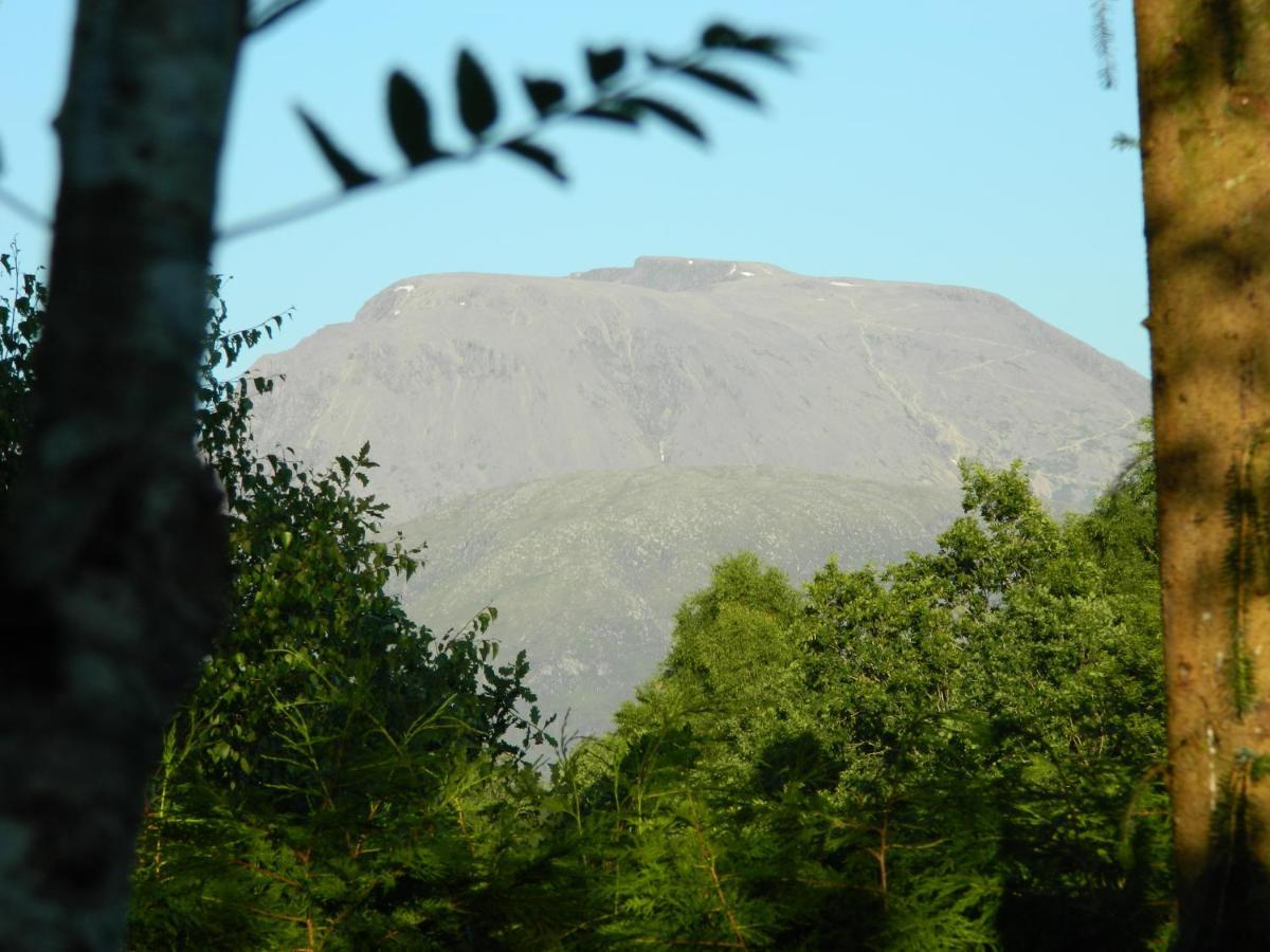 Tom Beag - Ben Nevis View Rooms Fort William Esterno foto