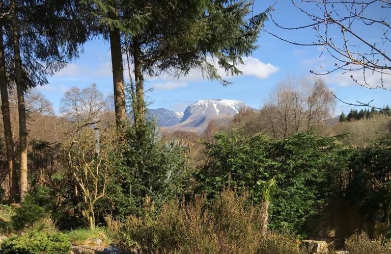 Tom Beag - Ben Nevis View Rooms Fort William Esterno foto